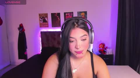 Mariana Hasper online show from 10.04.25