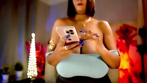 Nikita - Scroll down and read my bio please. New Pictures in Bio online show from 06.30.26