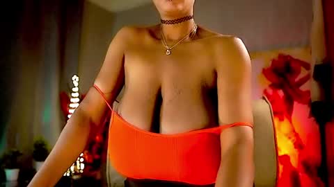 Nikita - Scroll down and read my bio please. New Pictures in Bio online show from 07.10.26