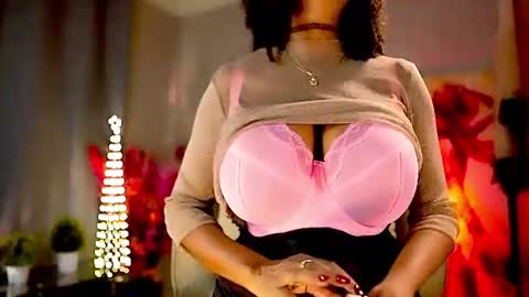 Nikita - Scroll down and read my bio please. New Pictures in Bio online show from 07.19.26