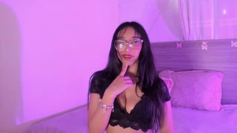 Luna Dulk online show from 02.07.26