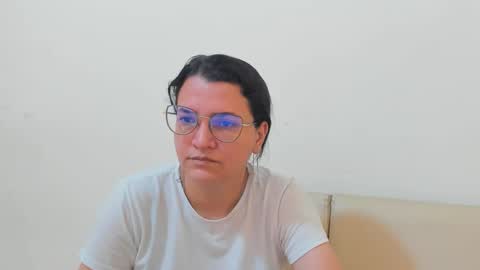 Snapshot of marilyn_garcia chatting on 01.07.26 MARILYN SEXY online show from 01.07.26