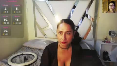 Snapshot of marilynetthan chatting on 07.06.26 marilynetthan online show from 07.06.26