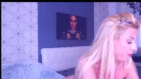 Mary Mais online show from 07.28.26