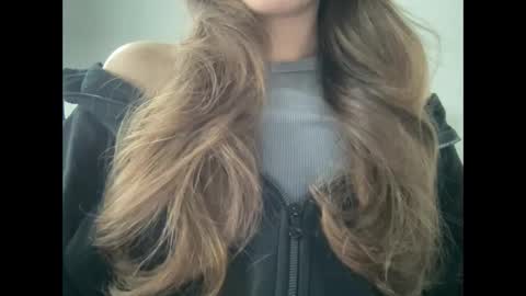 Marina online show from 10.27.25
