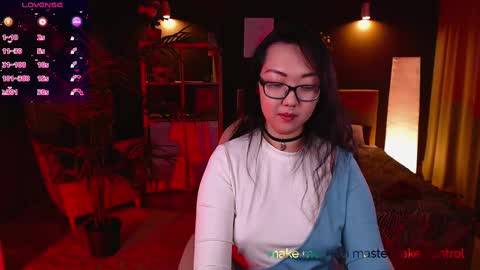 Snapshot of marine_vact chatting on 03.12.25 Marine online show from 03.12.25