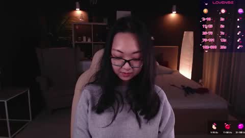 Snapshot of marine_vact chatting on 10.03.25 Marine online show from 10.03.25