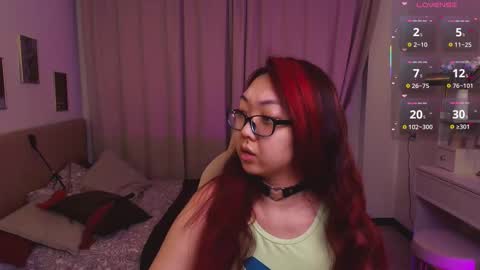 Snapshot of marine_vact chatting on 02.11.26 Marine online show from 02.11.26