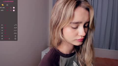 Alivia. online show from 12.16.24