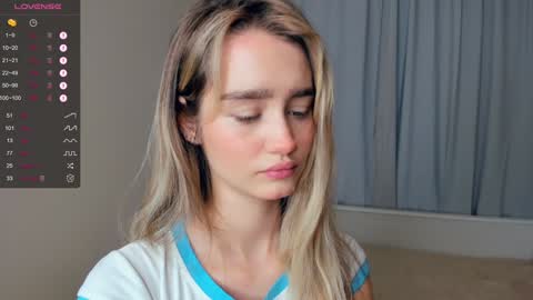 Alivia. online show from 12.21.24