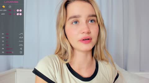 Alivia. online show from 12.22.24