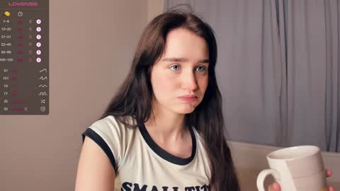 Alivia. online show from 01.24.25