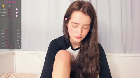 Alivia. online show from 01.26.25