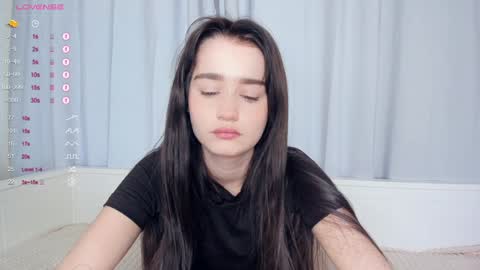 Alivia. online show from 02.08.25