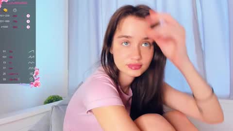 Alivia. online show from 02.20.25