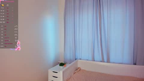 Alivia. online show from 02.22.25