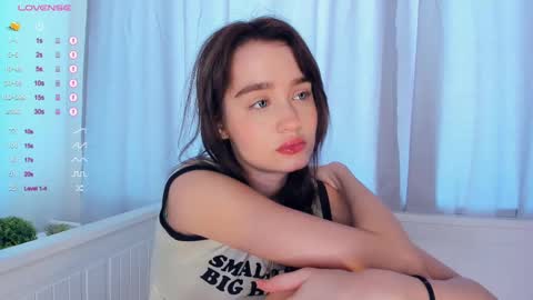 Alivia. online show from 02.24.25