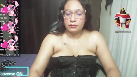 Snapshot of maritsa_millerr chatting on 05.29.26 maritsa online show from 05.29.26