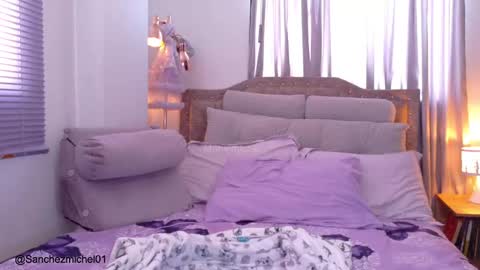 Snapshot of marivimichel03 chatting on 09.30.25 online show from 09.30.25