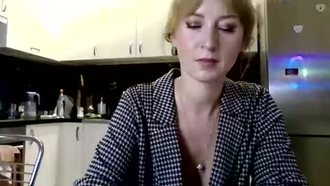 mariza_love359092 online show from 04.24.26