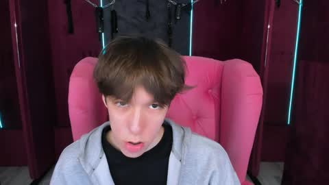 Mark online show from 04.27.26
