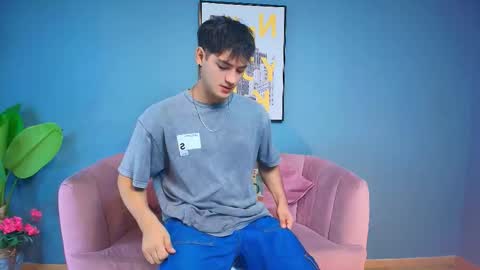 Snapshot of mark_evans1_ chatting on 10.14.25 mark_evans1_ online show from 10.14.25