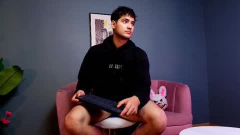 Snapshot of mark_evans1_ chatting on 10.30.25 mark_evans1_ online show from 10.30.25