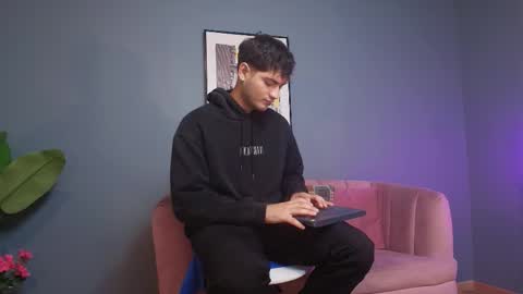 Snapshot of mark_evans1_ chatting on 11.16.25 mark_evans1_ online show from 11.16.25