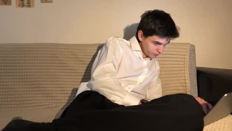 Snapshot of mark_romal chatting on 10.16.25 Mark online show from 10.16.25