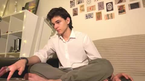 Snapshot of mark_romal chatting on 11.20.25 Mark online show from 11.20.25