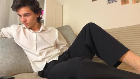 Snapshot of mark_romal chatting on 12.19.25 Mark online show from 12.19.25