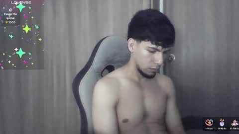 Snapshot of mark_rut chatting on 12.24.24 MODEL Mark Rut online show from 12.24.24