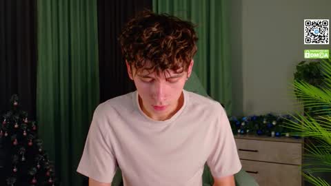 Snapshot of mark_safr chatting on 01.10.26 Mark online show from 01.10.26