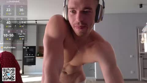 Snapshot of mark_stiff chatting on 10.02.25 Mark online show from 10.02.25