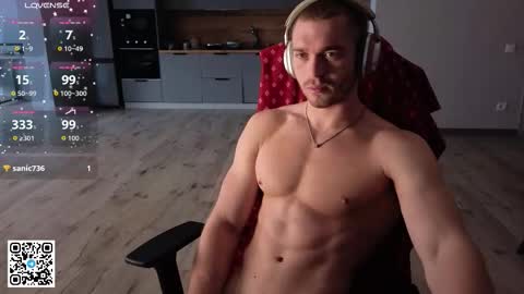 Snapshot of mark_stiff chatting on 10.05.25 Mark online show from 10.05.25