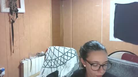 Snapshot of markbcnx chatting on 12.21.25 markbcnx online show from 12.21.25