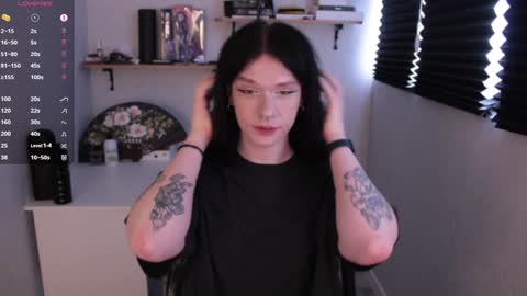 Snapshot of markcarthy chatting on 01.14.25 Mark online show from 01.14.25