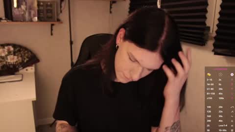 Snapshot of markcarthy chatting on 02.18.25 Mark online show from 02.18.25