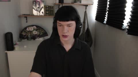 Snapshot of markcarthy chatting on 03.07.25 Mark online show from 03.07.25