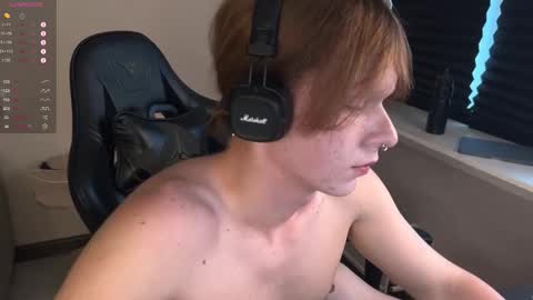 Snapshot of markcarthy chatting on 11.13.25 Mark online show from 11.13.25