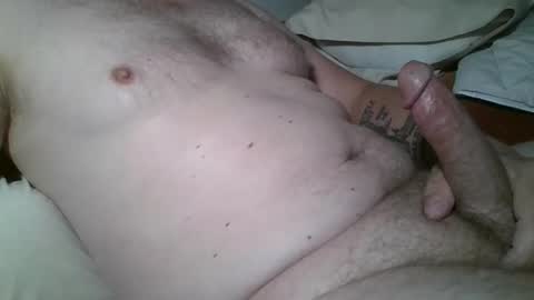 Snapshot of markinside chatting on 03.31.26 markinside online show from 03.31.26