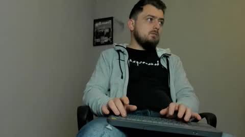 MARK online show from 12.04.25