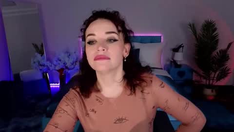 Snapshot of marladewis chatting on 02.05.26 MarlaDewis online show from 02.05.26