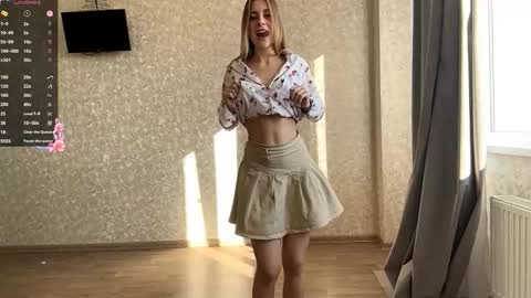 Snapshot of marlenagehlert chatting on 10.26.25 Olivia online show from 10.26.25