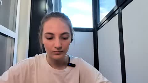 Snapshot of marlysricca chatting on 06.23.26 Agata online show from 06.23.26