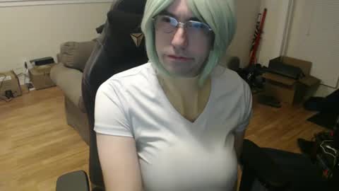 Marnie online show from 02.05.25