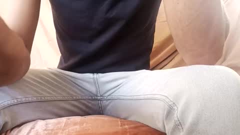 Snapshot of marocreda33 chatting on 09.23.25 marocreda33 online show from 09.23.25