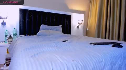 Mari online show from 01.14.26