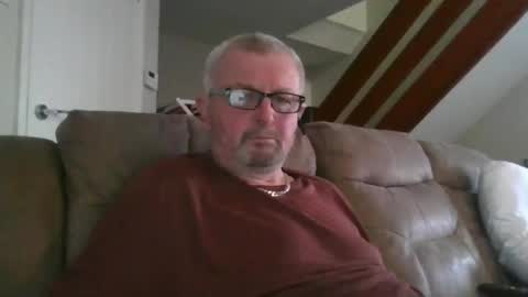 Snapshot of marrrrc chatting on 02.18.25 marrrrc online show from 02.18.25