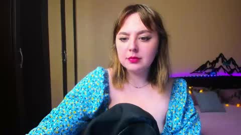 marry_evans_ online show from 05.06.26
